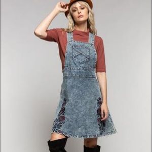 POL Raw Hem Floral Skirt with Pockets main image 1
